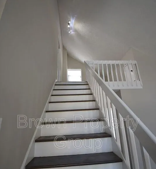 5817 Horton Pl — Photo 15