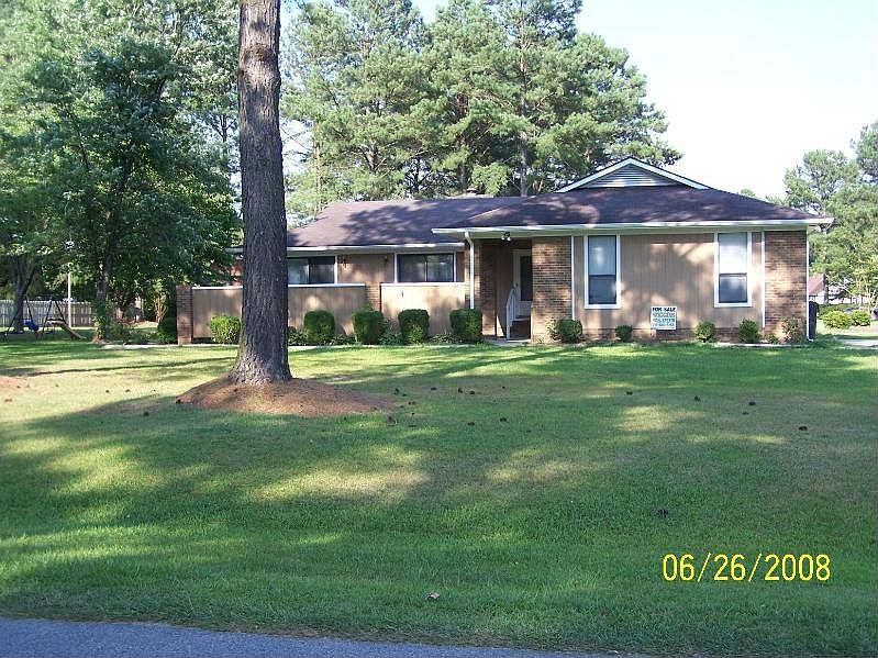 1st image of 209 Bayleaf Dr
