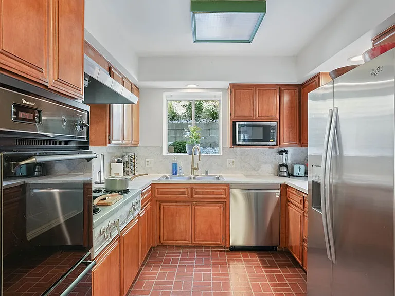 1745 W Silver Lake Dr — Photo 6