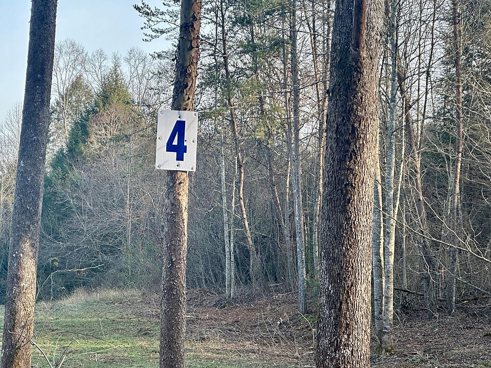 1st image of 4 Radford Rd