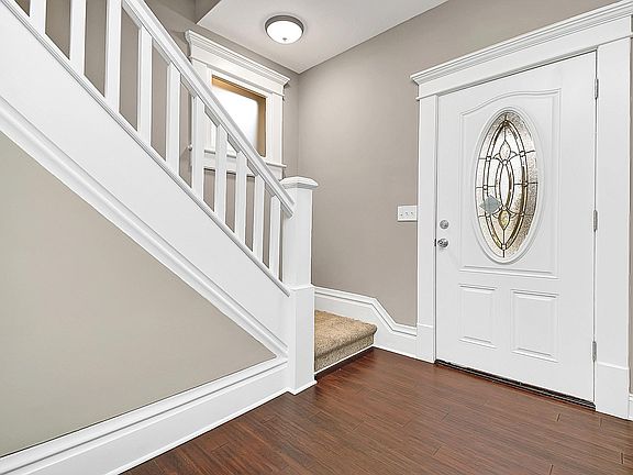 2nd image of 71 Brehl Ave
