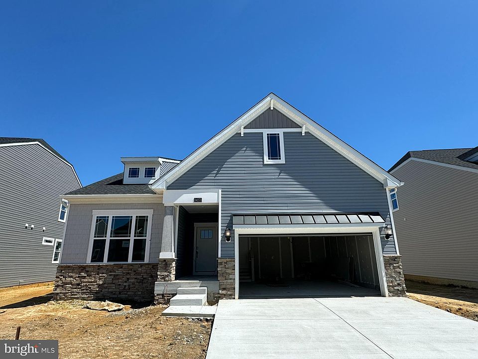 1st image of 34271 Graham Cir