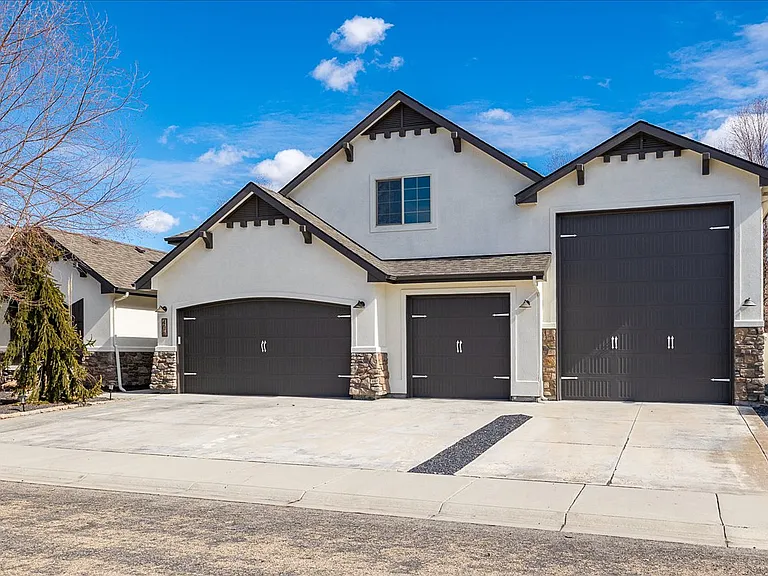 406 S Winslow Bay Way — Photo 3