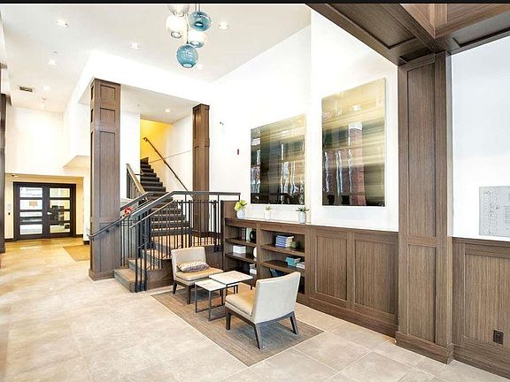 2nd image of 963 Charland Ave #1303