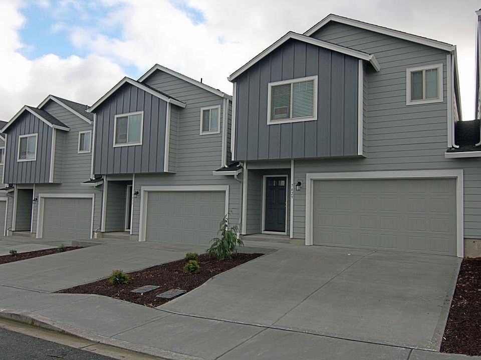 1st image of 7441 NE 56th St