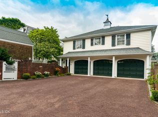 641 Steamboat Rd, Greenwich, CT 06830