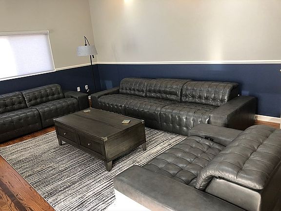 3rd image of 766 Camilla Blvd