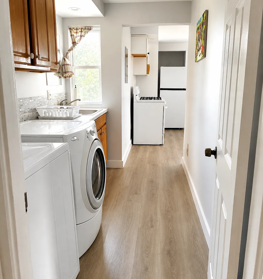 2 bed, 750 sqft, $1,700 — Photo 3