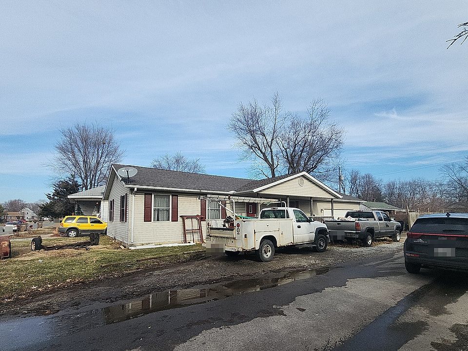 210 Hemphill St, Carlinville, IL 62626 Zillow