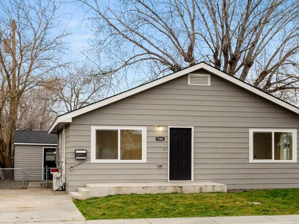 708 Stanton Ave, Richland, WA 99352