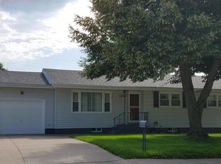 1003 Sheridan Ave, Grand Island, NE 68803