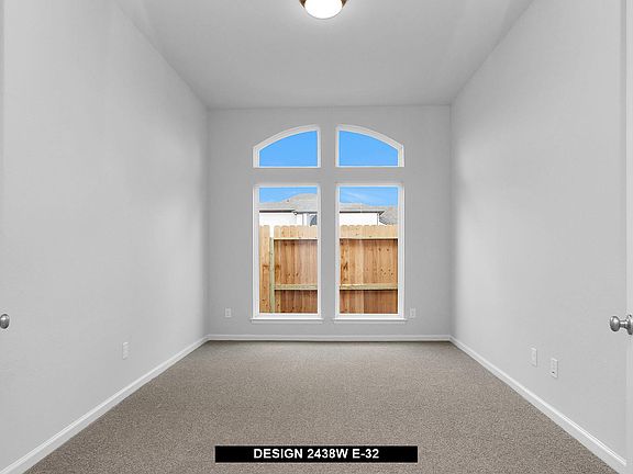 5th image of 1306 Willow Walk Dr