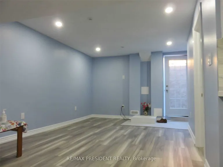 32 Ventura Ave #BASEMENT — Photo 5