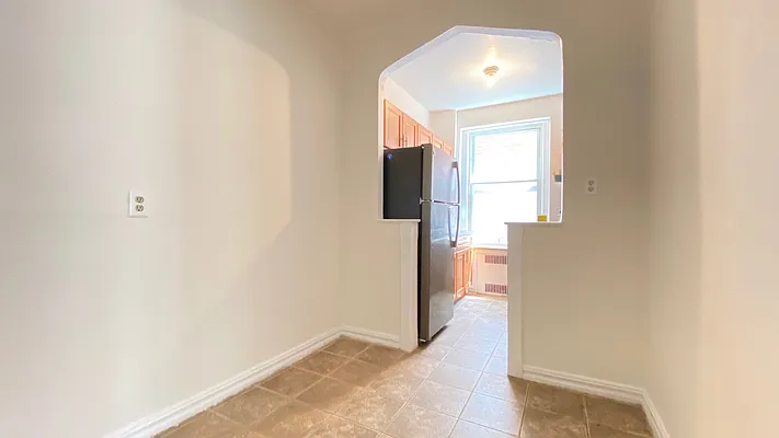 Rented by Contact Realty | media 29