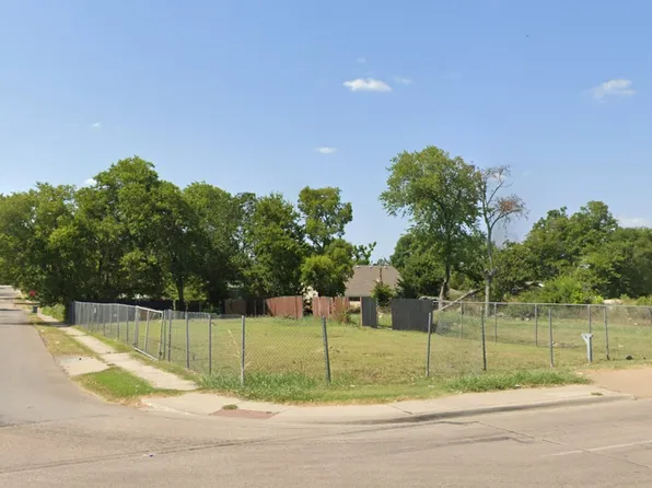 2403 E Ann Arbor Ave, Dallas, TX 75216