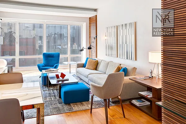 Sold by New York Residence | media 5