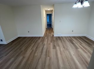 23 Versailles Ct, Hamilton, NJ 08619