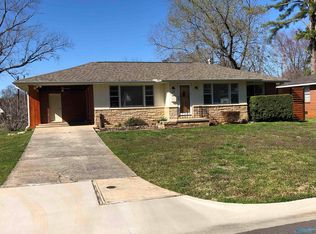 1811 Stevens Dr NE, Huntsville, AL 35801