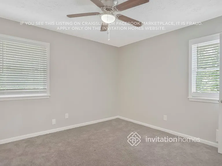 2344 Omaha Rd SW — Photo 16