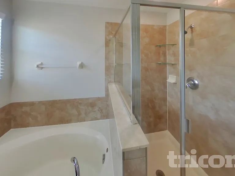 13814 Crater Cir — Photo 9