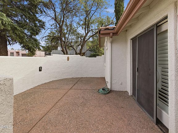 4th image of 375 INDIAN CLIFFS Road