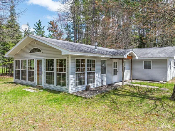 5641 Katie Ln, Conover, WI 54519
