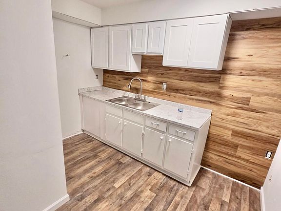 5th image of 67 Old Cal Hill Rd