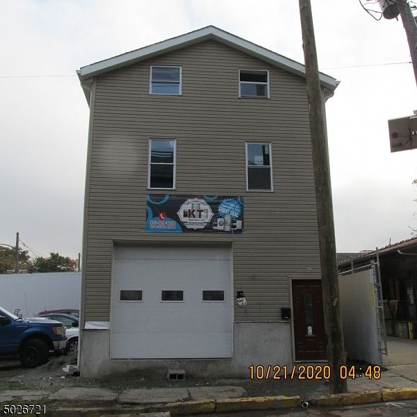 1st image of 14 Peach St #3