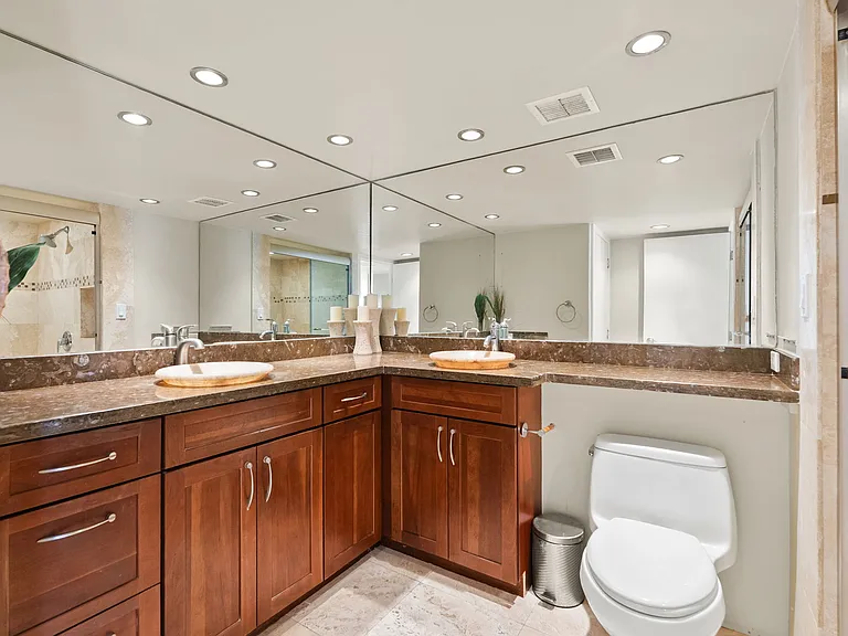240 Makee Rd #12C — Photo 10