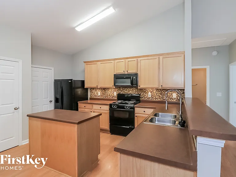 140 Poplar Farms Dr — Photo 6