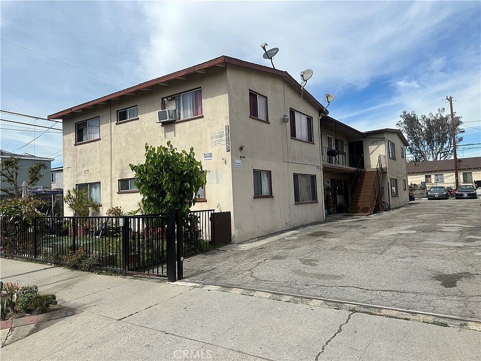 1st image of 1659 W 207th St
