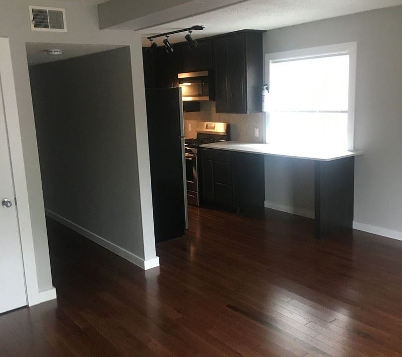 1st image of 622 S 36th St #6223