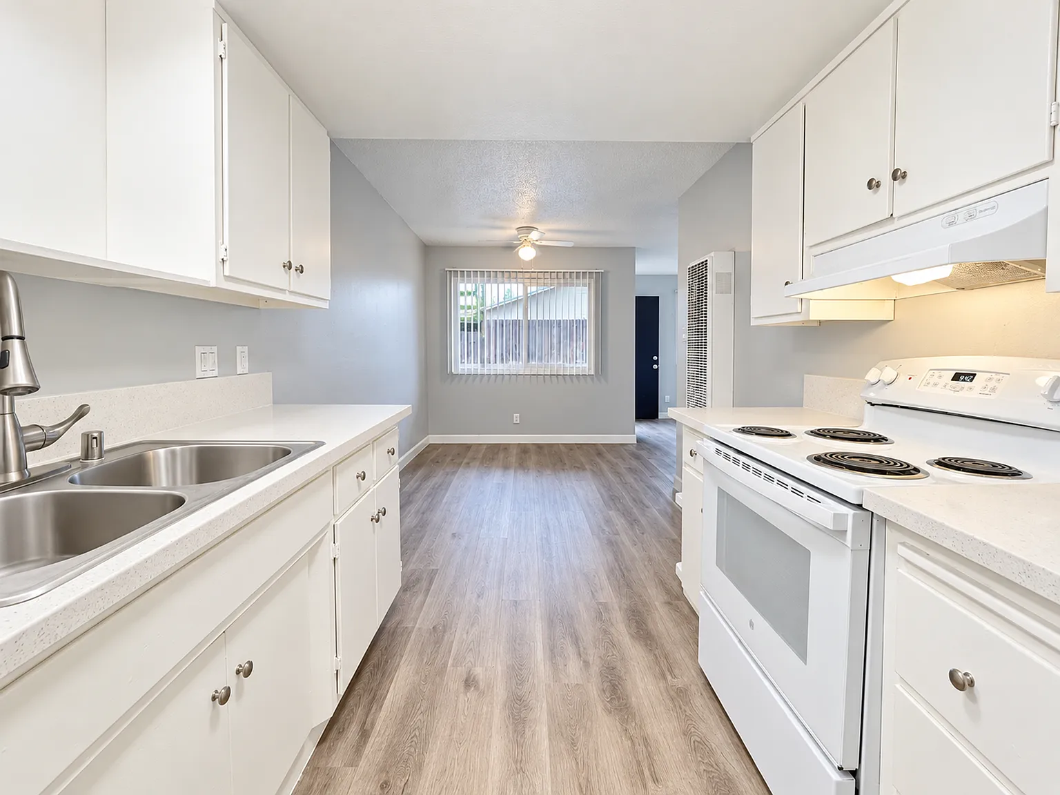 Arden Park Apartments — Photo 1