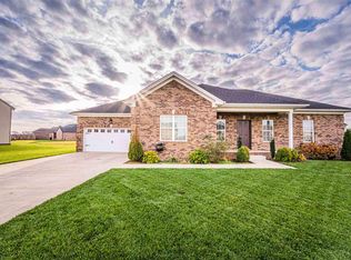 5370 Amber Creek Ln, Bowling Green, KY 42101