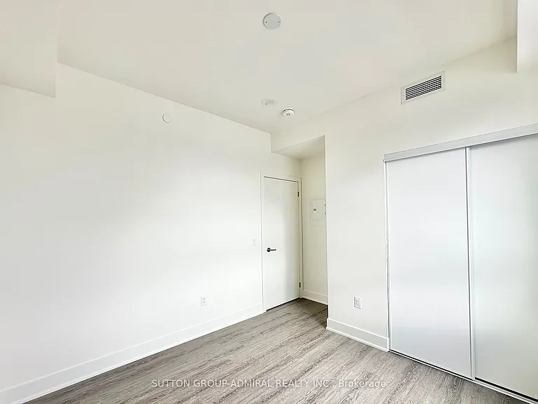 185 Deerfield Rd #304 — Photo 6