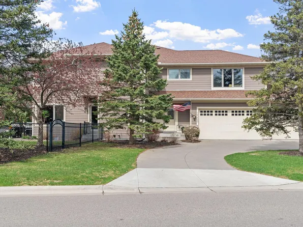 17403 Sanctuary Dr, Wayzata, MN 55391