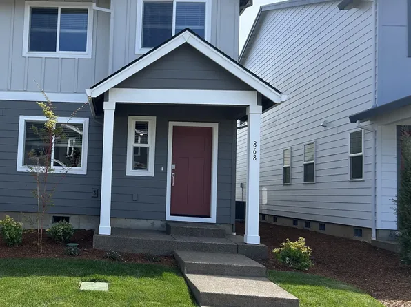 868 Sifuentez Ct, Woodburn, OR 97071
