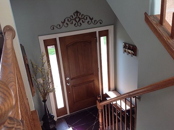 2nd image of 214 Goldenrod Dr #214