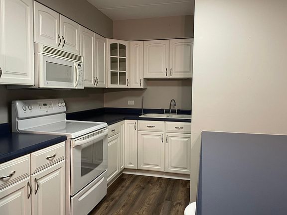 3rd image of 5125 Blodgett Ave APT 312-T