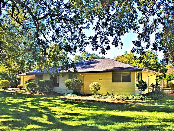 2nd image of 19105 River Crest Dr