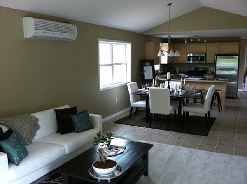 2nd image of 853 Bella Dr