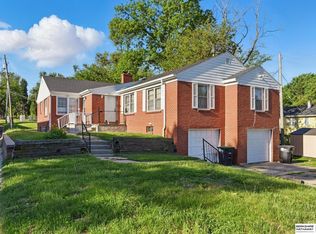 5209 Northwest Dr, Omaha, NE 68104