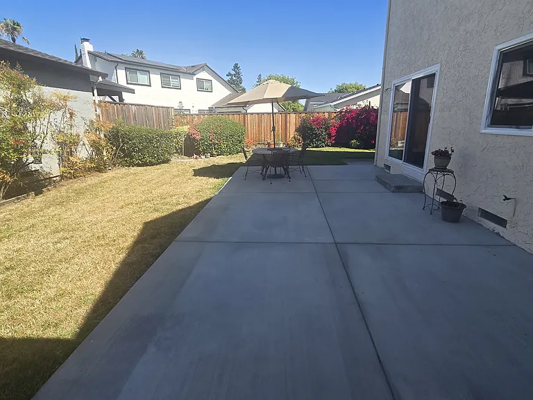 735 Amanda Dr — Photo 34