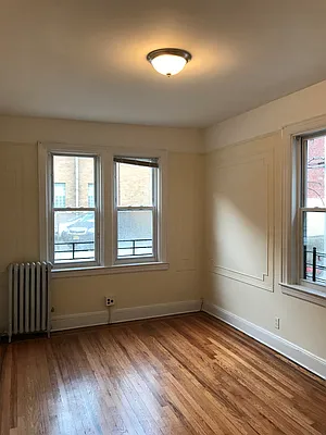 Rented by CENTURY 21 Sunny Gardens Realty, Inc. | media 14