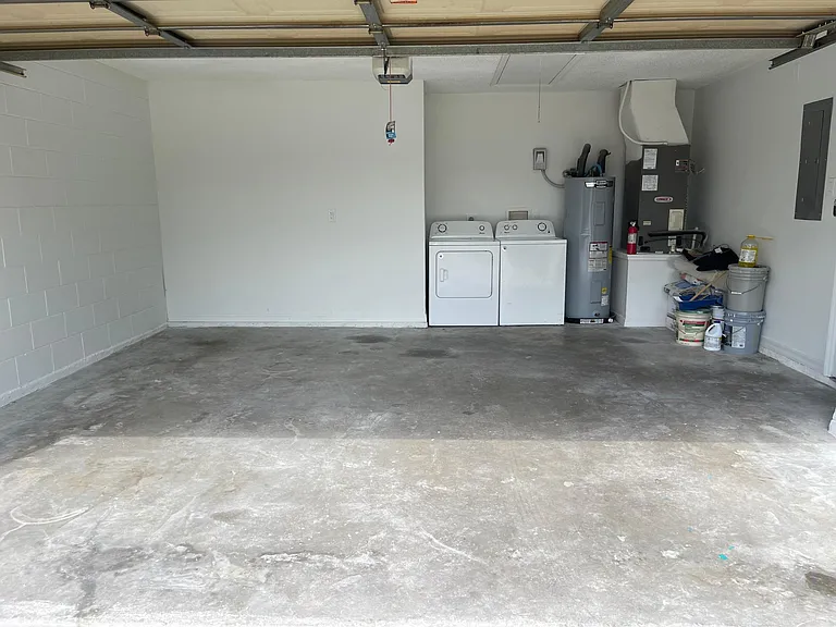 2941 Omaha Dr — Photo 15