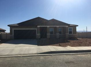 2128 E Newgrove St, Lancaster, CA 93535