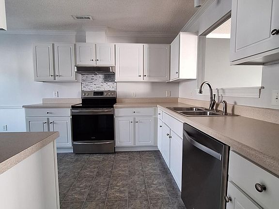 4th image of 4115 Dudleys Grant Dr APT C