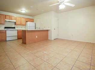 970 N Oakland Ave APT 2, Fayetteville, AR 72701