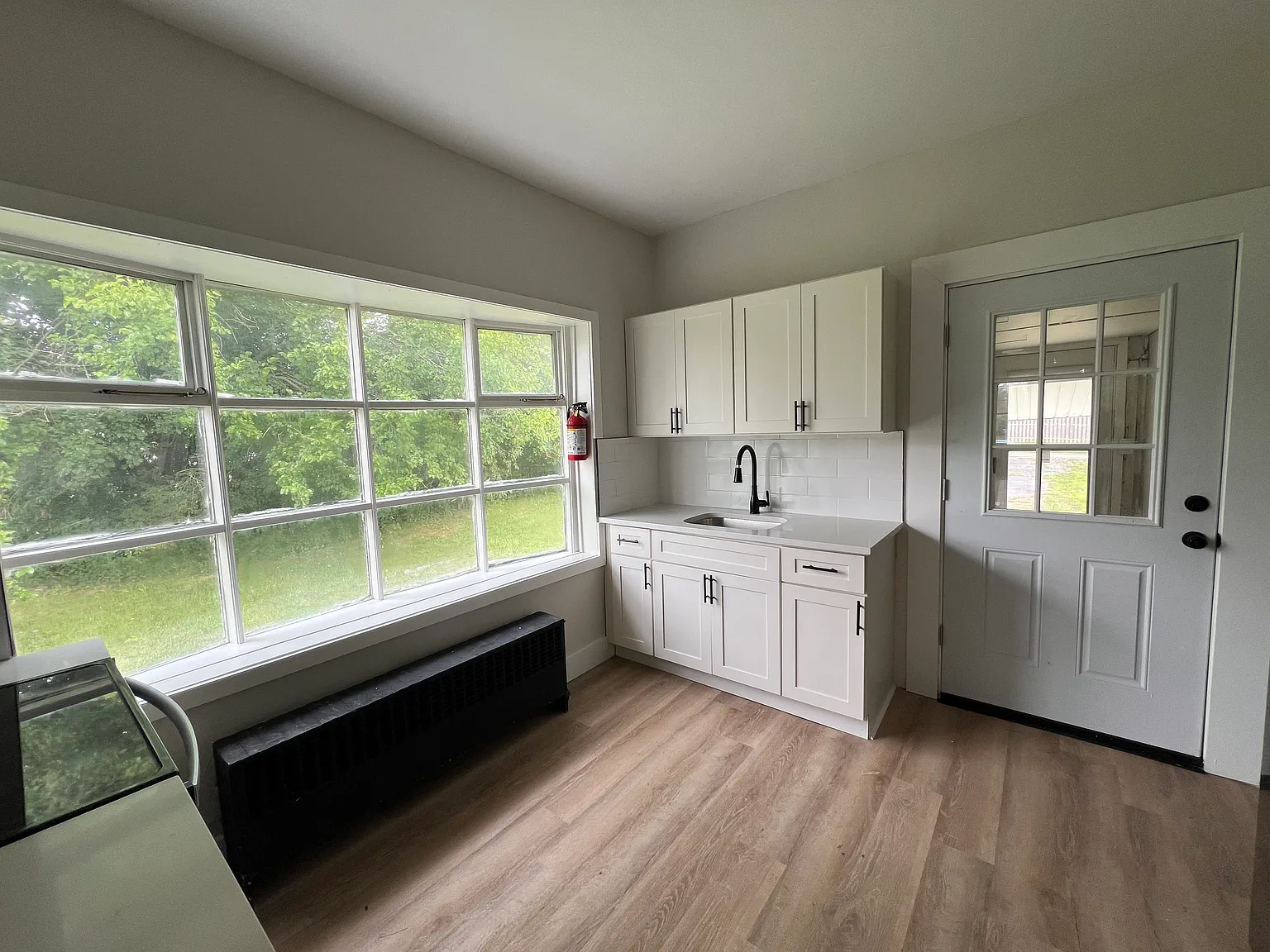 1 bed, 714 sqft, $1,850 — Photo 4