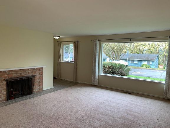4th image of 2414 139th Ave SE